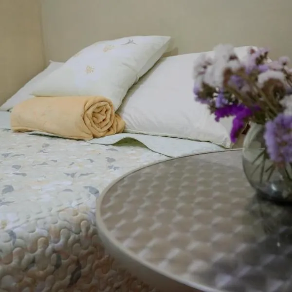 Hostal Aurora a 3 cuadras de la Plaza de Armas, hotel a Cajamarca