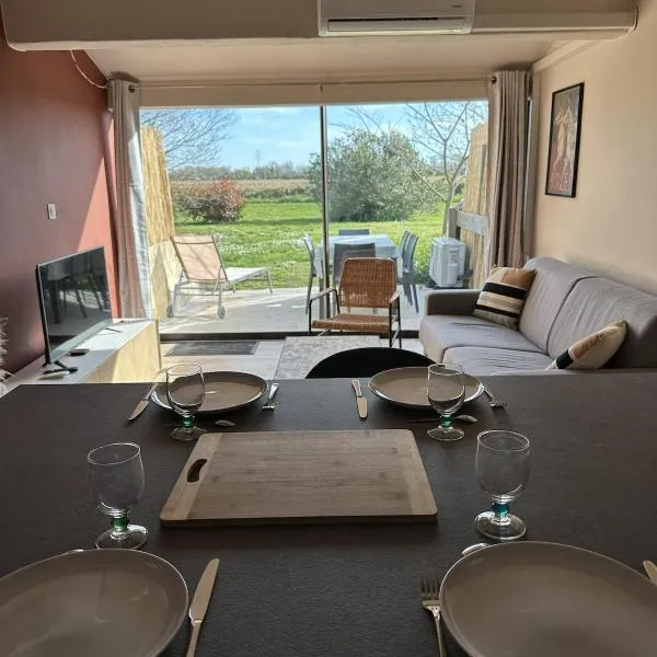 Cozy Duplex, hotelli kohteessa Arles