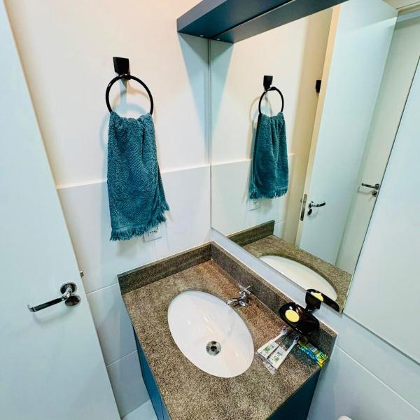 Apt 504 Luxury Design with Parking - Near Arena Airport - Foto 3