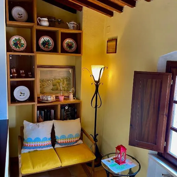 Casa Le Campane sulla Via Francigena, Hotel in Gambassi Terme