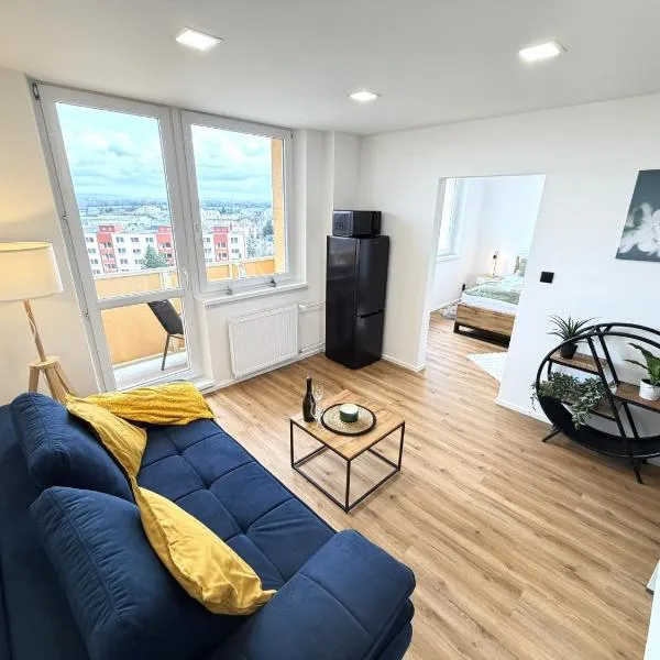 Sky View Apartmán 10 patro, viešbutis mieste Bržeclavas