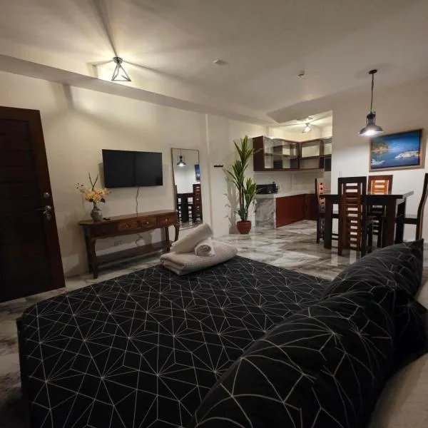 ASHBURN'S Transient Urbiztondo, Self Check-in, hotell i San Juan