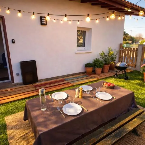 Studio indépendant avec jardinet, hotel v destinácii Tarnos