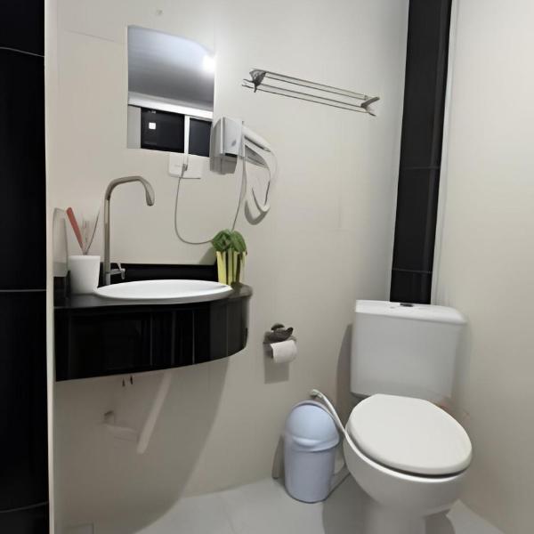 Casa com Piscina|Ampla,Climatizada,Estacionamento - Foto 3