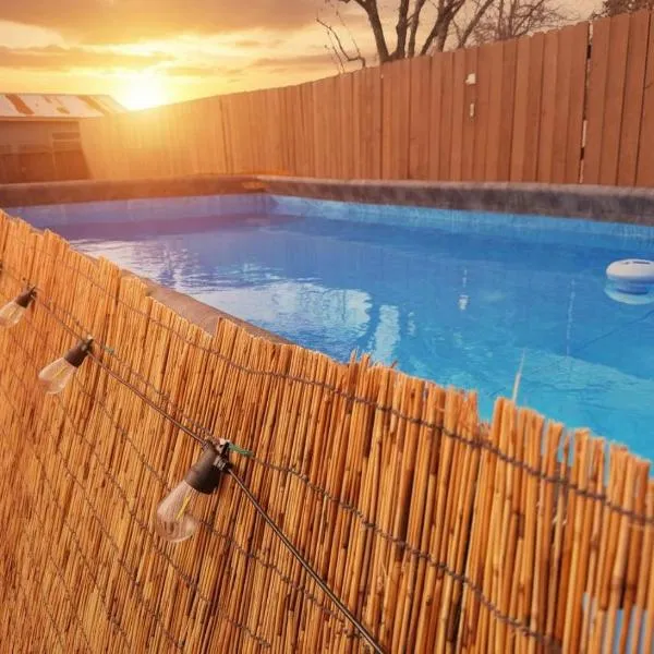 Entertainers Paradise 16m to wine trail 2 kings, hotel in Blanco