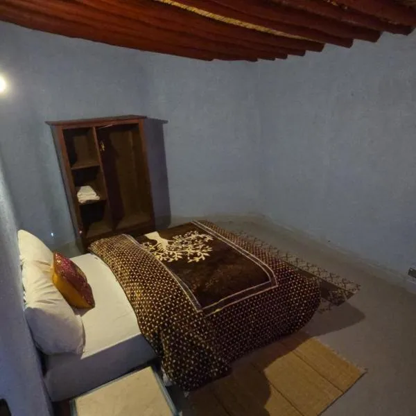 Ouarzazate में, होटल ecolodge bivouac des aigles