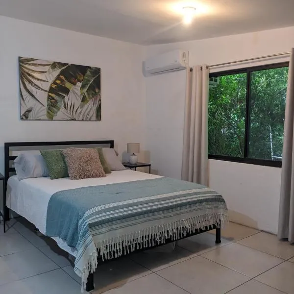 The Paradise Jungle Studio, hotell i Coco