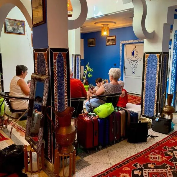 Riad atlas dades، فندق في بومالن