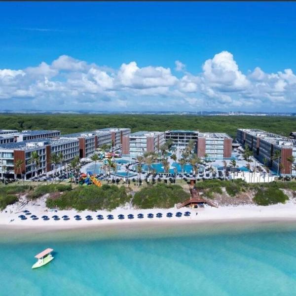 Resort exclusivo na praia de Muro Alto