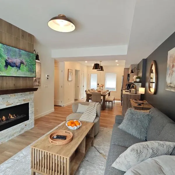 New Luxury MountainView Downtown2B2B RooftopHottub, hotel Canmore-ban