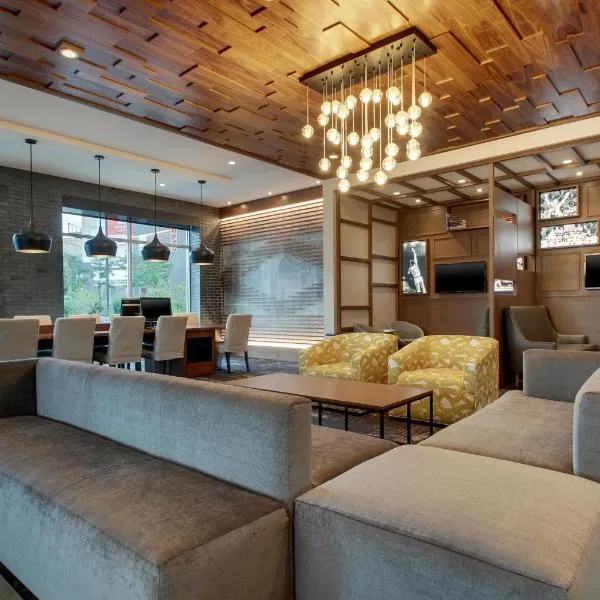 Hyatt Place Milwaukee Downtown, hotel em Milwaukee