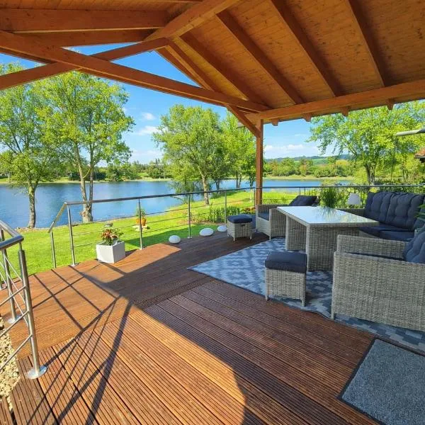 Lodge am Weserberglandsee, Hotel in Lauenförde