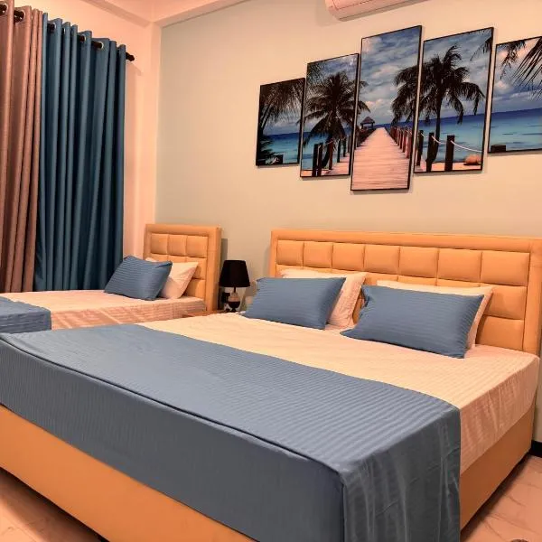 Ahasi Transit Airport View Hotel, хотел в Катунаяка