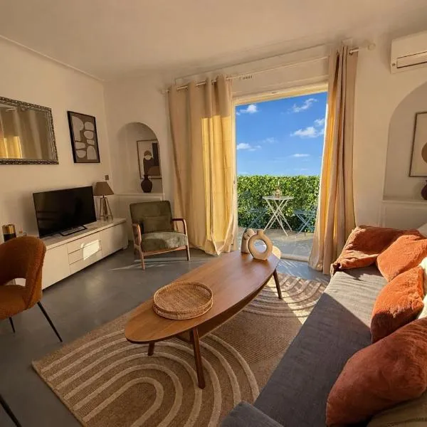 Cannes CROISETTE - plages - palais - bord de mer - Appartement moderne et lumineux avec balcon, hotel em Cannes