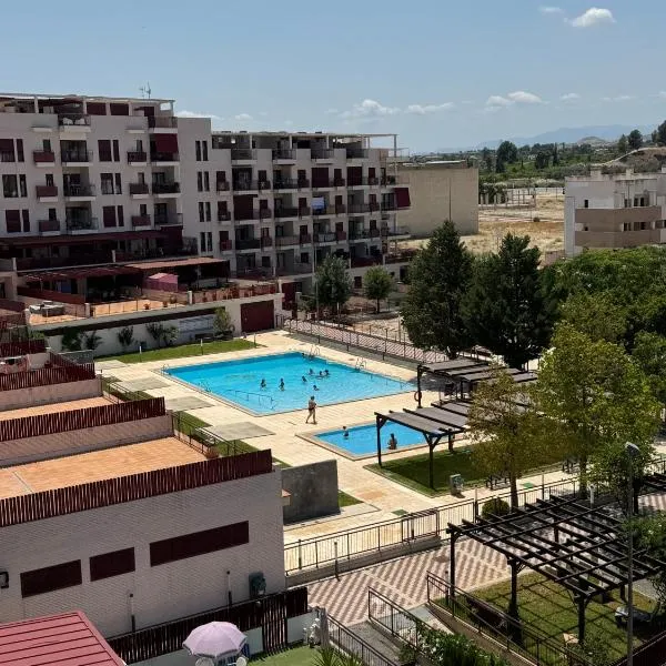 Ático con terraza, piscina y jacuzzi, hotel en Villanueva de Río Segura
