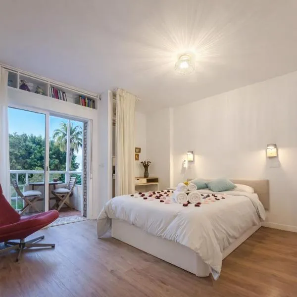 Annalie Sol Studio Benalmadena, 700m playa, Parque La Paloma, Centro Arroyo de la Miel, hotel in Benalmádena