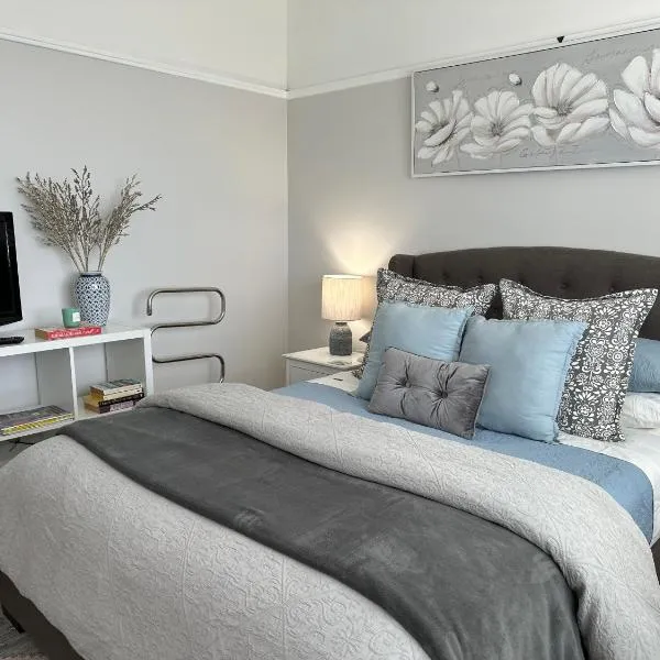 Daisy Cottage on Duke 1BR, готель у місті Yarram