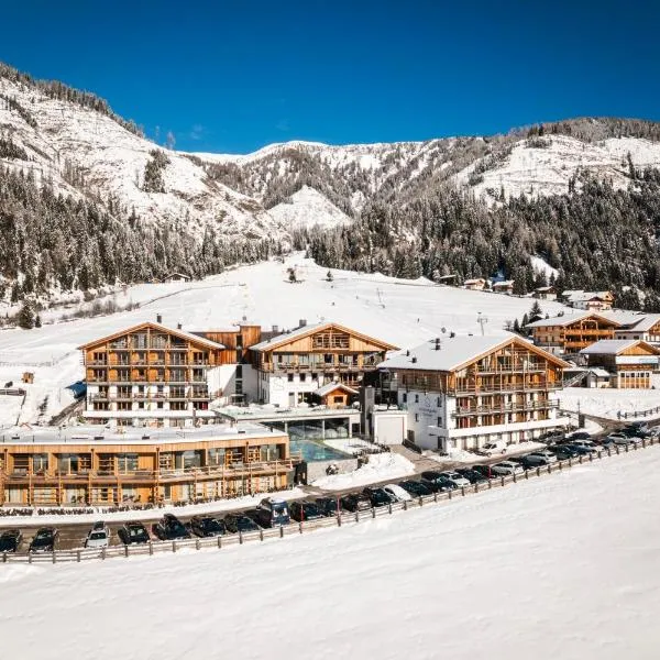 Almfamilyhotel Scherer، فندق في أوبرتيلياتش