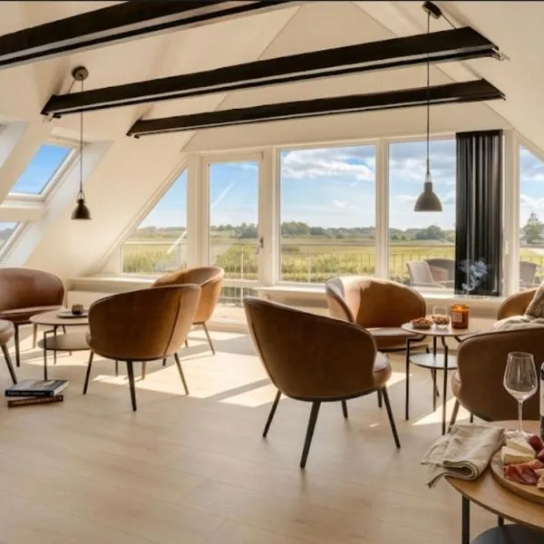 Stor villa til 16 gæster Sauna & vildmarksbad 200 m strand, hotel em Børkop