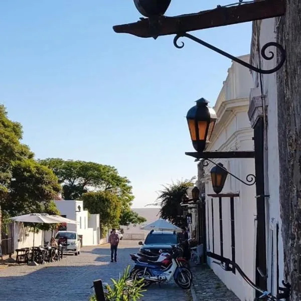 Posada El Viejo Consulado, hotel di Colonia del Sacramento