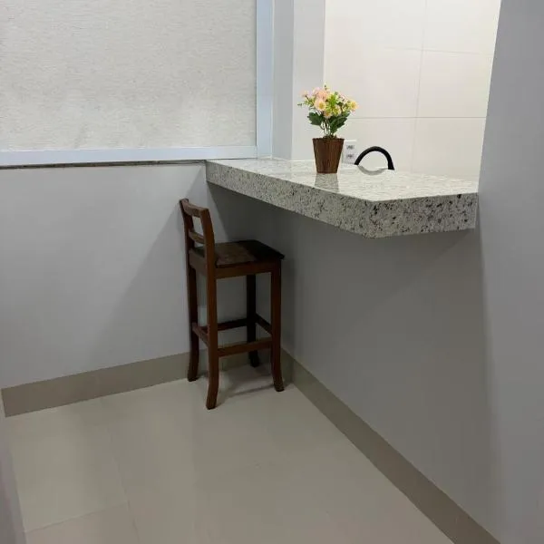 Hotel Marinho, מלון בגורופי