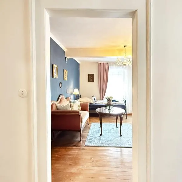 Ferienwohnung Emma - WLAN, Küche, TV, Bad, ca 15 Min zum Europa Park, hotel i Malterdingen