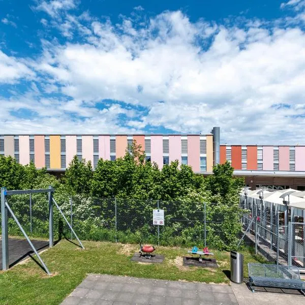 B&B HOTEL Lully 3 Lakes, khách sạn ở Estavayer-le-Lac