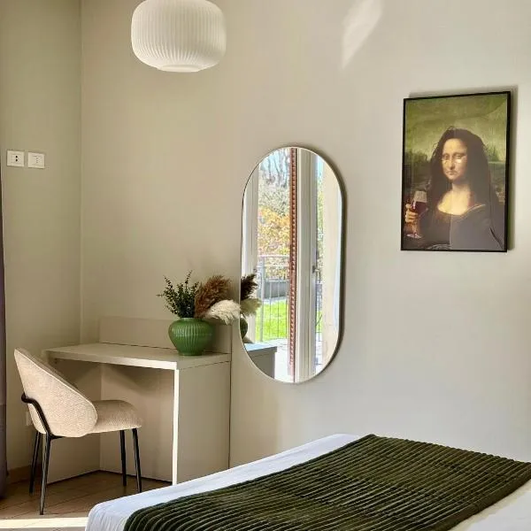 Hotel Rossovino Como, hotell i Como