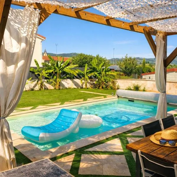 Suite Privé avec Spa haut de gamme, Salle de Cinéma, Massage etc, hotel v destinácii Saint-Joseph