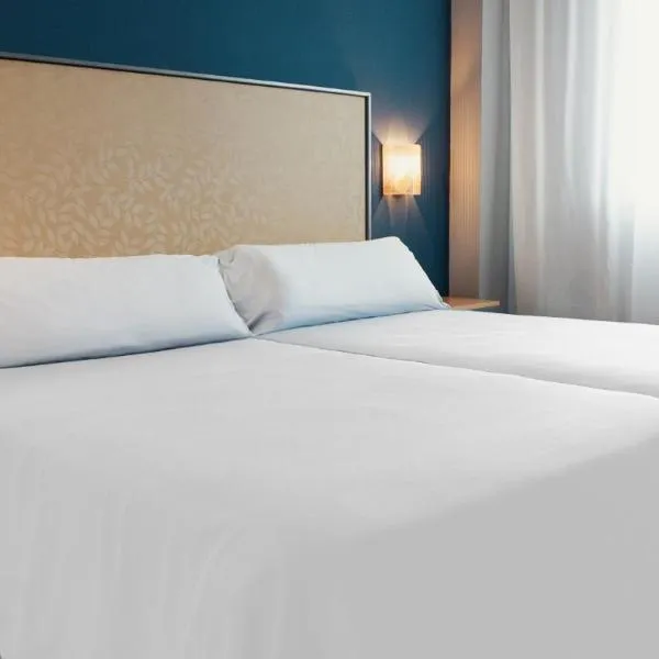 Apartamentos Vértice Sevilla Aljarafe, hotel em Bormujos