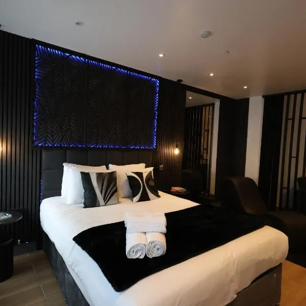 Luxury Flat,Sauna, Jacuzzi, Free Parking, hotelli kohteessa Finchley