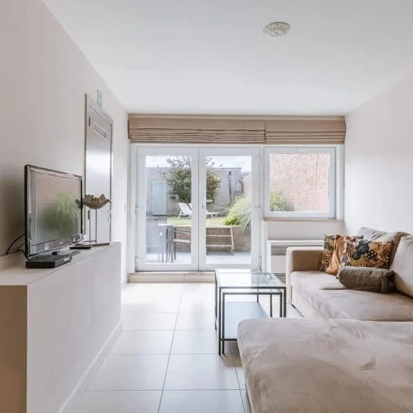 Elegant Seaside Apartment in Blankenberge, готель у місті Бланкенберге