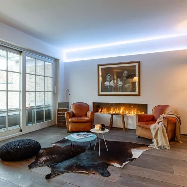 Casiola - Fabulous house for 8 people with sunny garden, hotel in Knokke-Heist