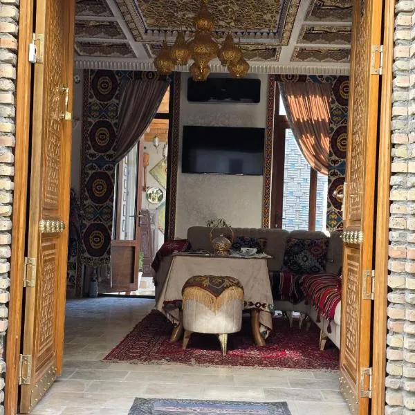 Gulnaraxanum Hotel Boutique, hótel í Buxoro