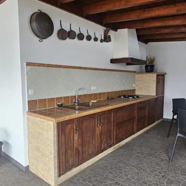 La Barbacoa, Hotel in Dos Pinos