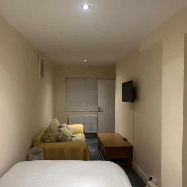 Ground Floor Ensuite Double Room, khách sạn ở Croydon