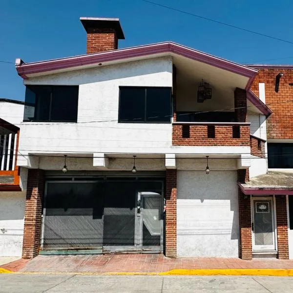 MG Home, hotel u gradu Puebla