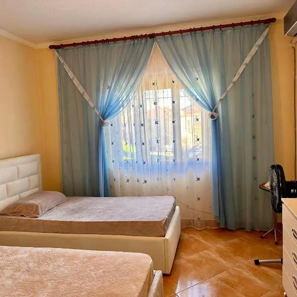 Spacious Genta Apartment Pogradec, Hotel in Pogradec
