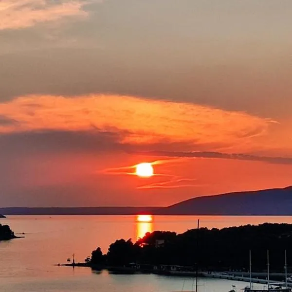 Cres में, होटल Cres Sea & Sunset View
