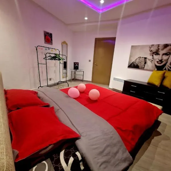 Spécial Appartement Sur la Route Touristique, hotel Szúszában