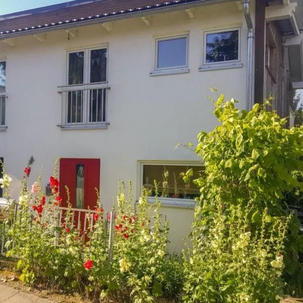 Sonniges Sundchalet, hotel a Stralsund
