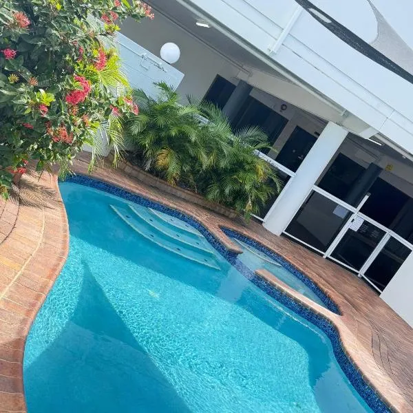 Centrepoint Motor Inn, hotel en Rockhampton
