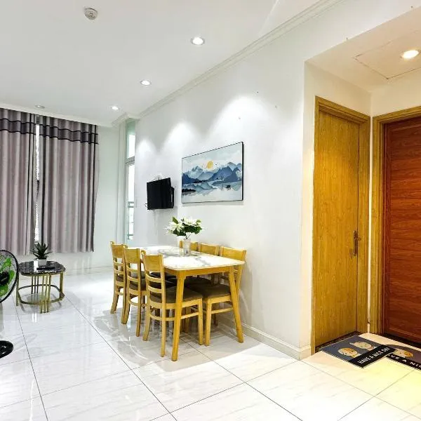 ALPHA HOMESTAY MARINA 2 Phòng Ngủ View Sông, Hotel in Ấp Ðông An (1)