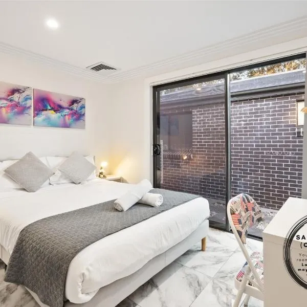 Boutique Queen Room - Centrally Located at Glenfield - Shared Bathroom, hotel en Glenfield