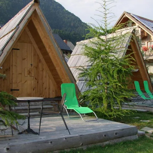 Garden ECO houses Čebelica, hôtel à Petrovo Brdo