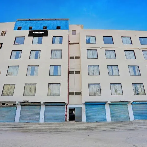 Palette Hotel and Resort Vasant Kunj Formerly K Hotel, hótel í Nýja Delí