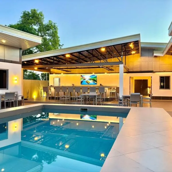 Zinc Fitness Retreat, Hotel in Dauis