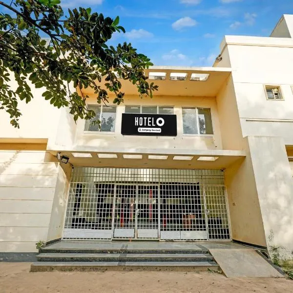 Super Hotel O Hennagara Rd Bommasandara, hótel í Bangalore