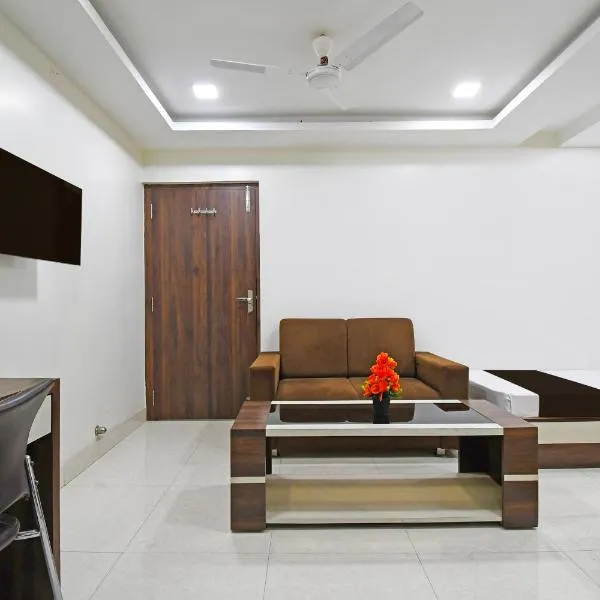 Super Townhouse Sahayogi Nagar Near Big Bazaar, hotel in Dhanbad
