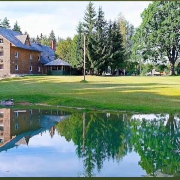 Kryzbarkas, hotel v mestu Degučiai